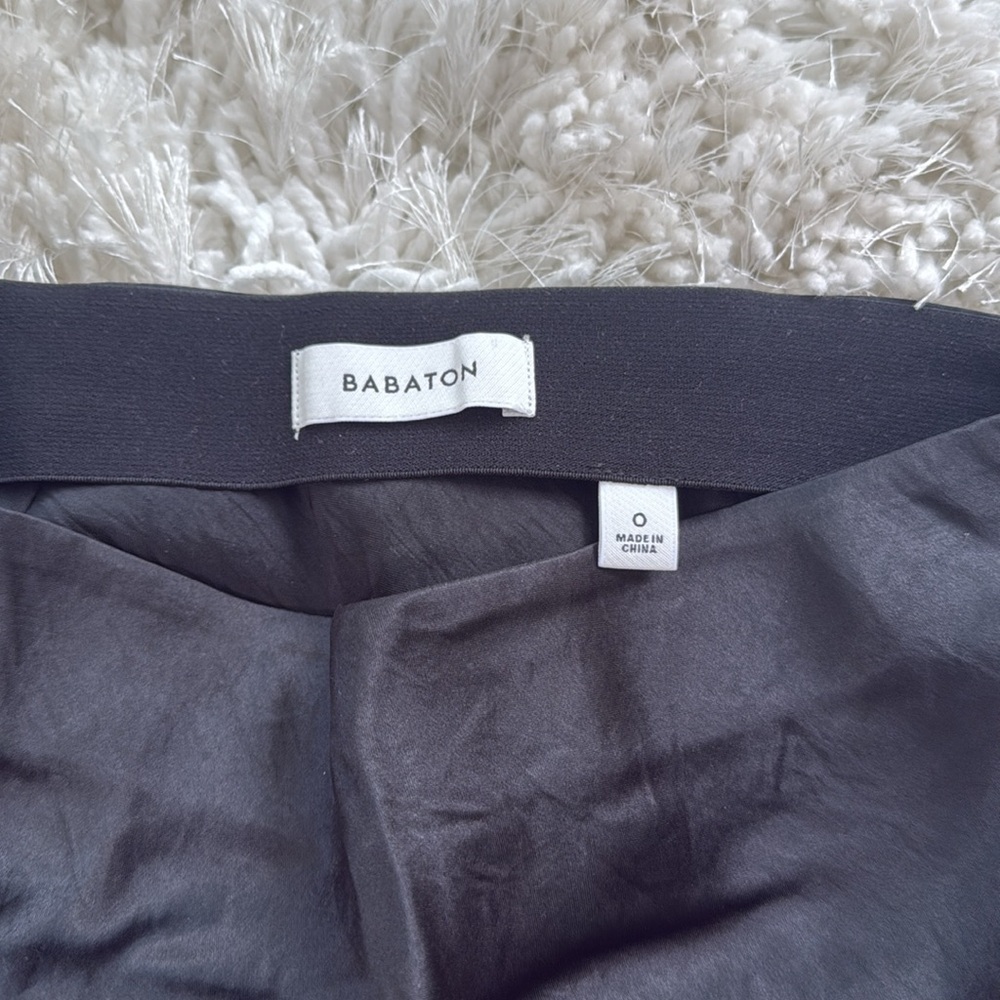 Aritizia Babaton black skirt size 0 - Picture 3 of 4
